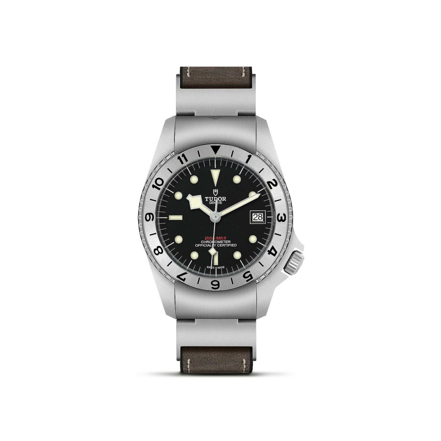 Montre Tudor Black Bay P01 Bo Tier En Acier 42 Mm, Bracelet En Cuir Brun | TUDOR New